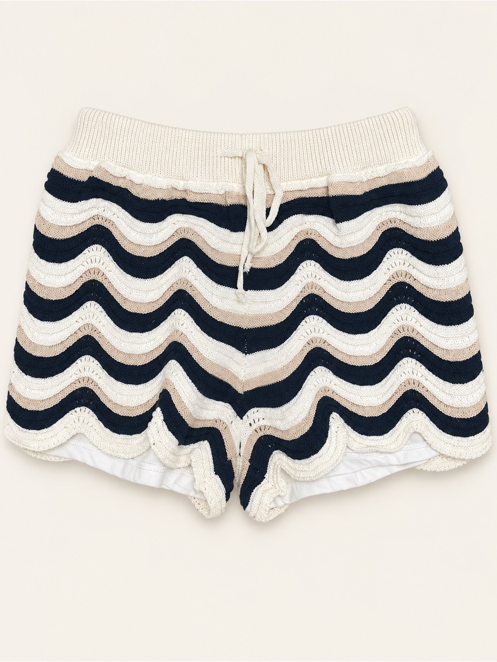 In February Crochet Chevron Knit Shorts Cream Navy Size M NWT